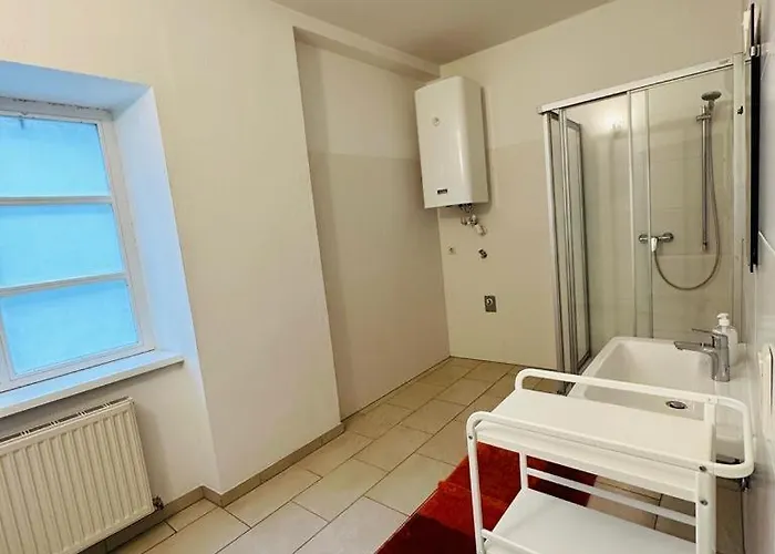 Nikola Tesla Haus, Zentrum Apartamento